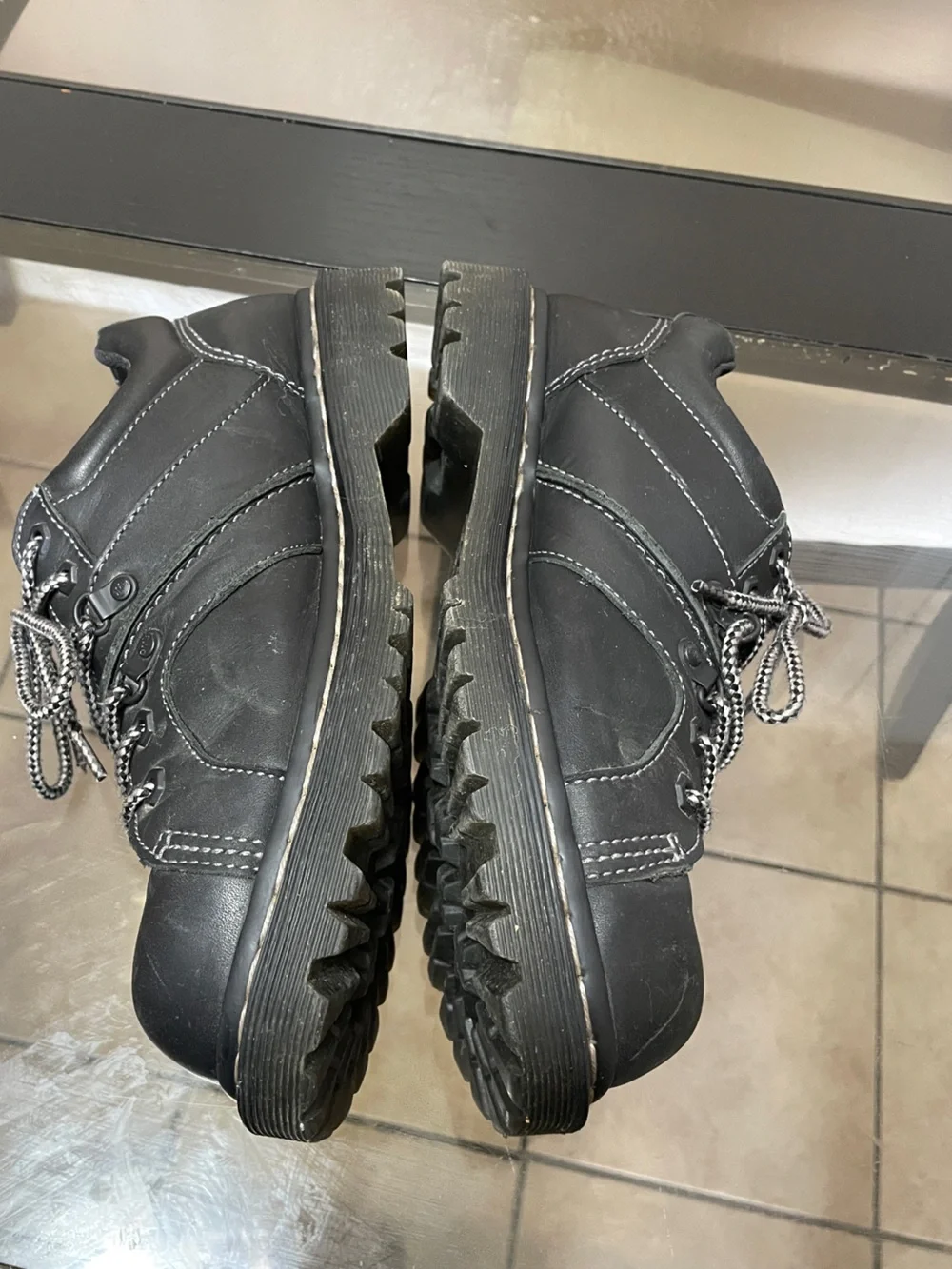 Dr. Martens Finnegan AW004 Black Leather Shoes Grunge Goth Biker Y2K